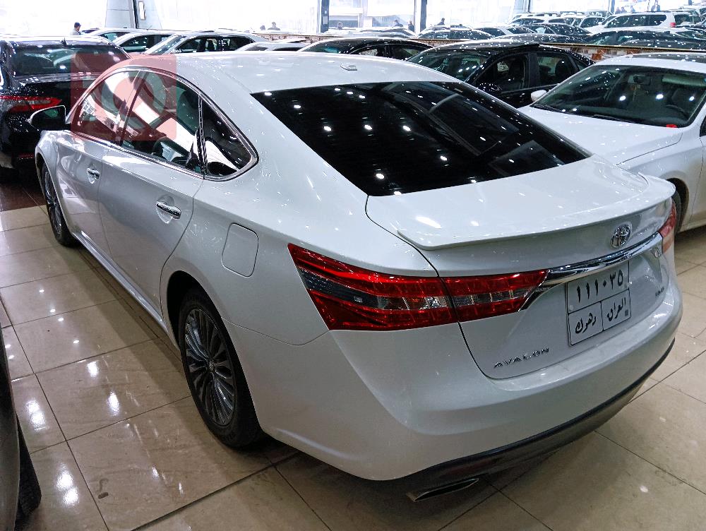 Toyota Avalon